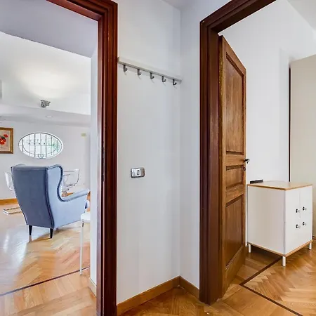 Colosseum Terrace Penthouse Apartment *