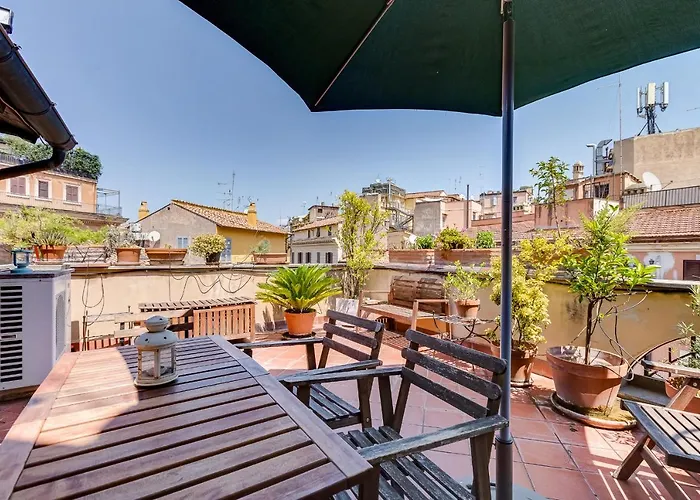 Colosseum Terrace Penthouse רומא